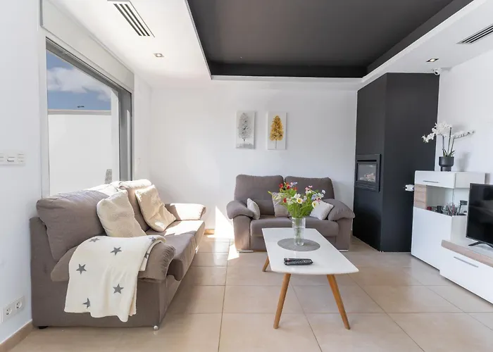 Vakantiehuis Gandhi By United Renters *