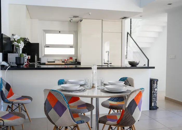 Vakantiehuis Gandhi By United Renters *