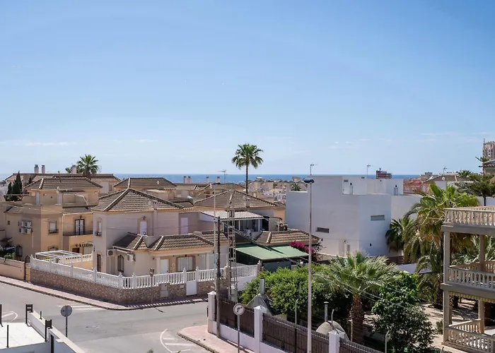Gandhi By United Renters * Torrevieja