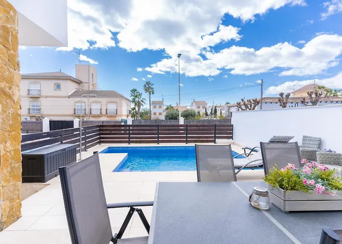 Vakantiehuis Gandhi By United Renters *
